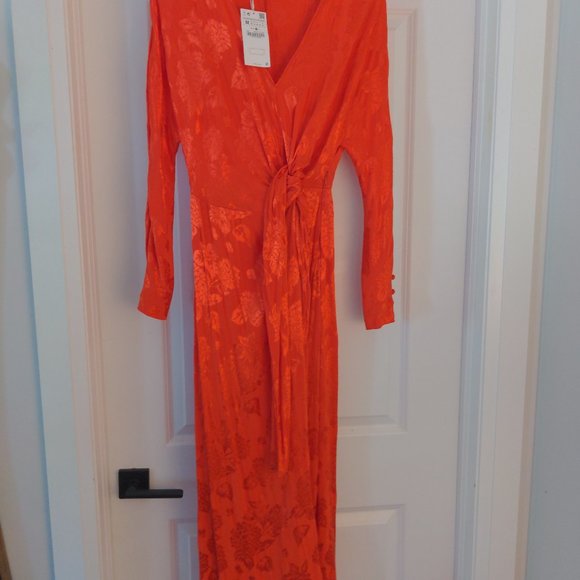 Zara Jacquard Long Sleeved Dress - Picture 1 of 7